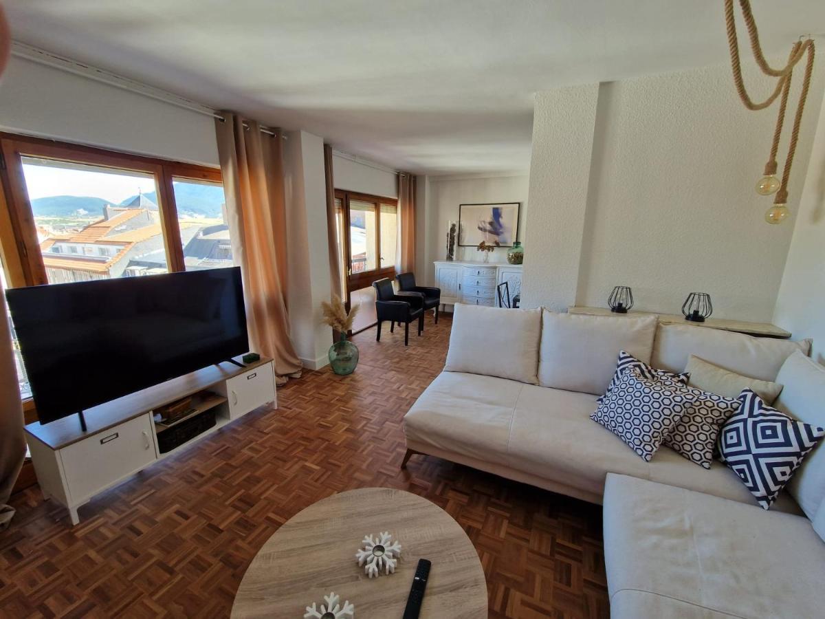 Flor De Nieve Apartment Jaca Exterior photo